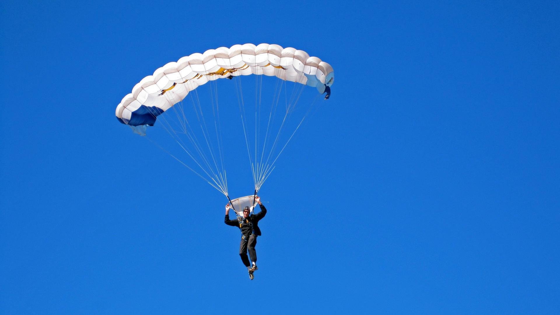 中国女排新任队长首次亮相媒体见面会，中国女排新队长是谁